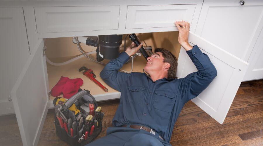 Local water heater installation in Alexander, IL
